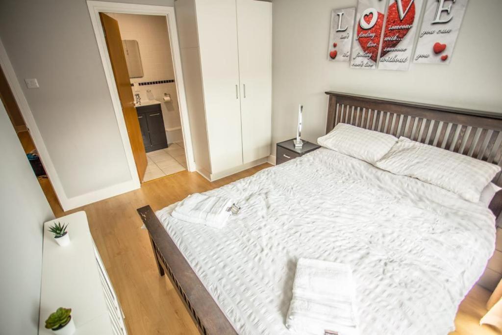 Diamond Apartment Belfast Esterno foto